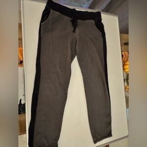SO gray and black sweatpants